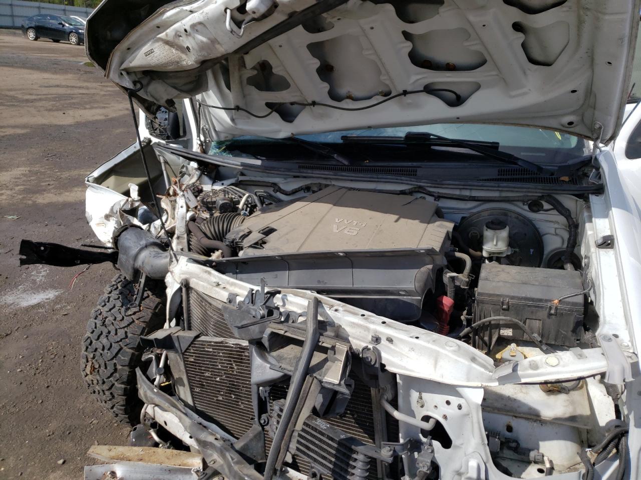 Photo 7 from auction – 2014 TOYOTA TACOMA DOU with VIN 5TFLU4ENXEX091015