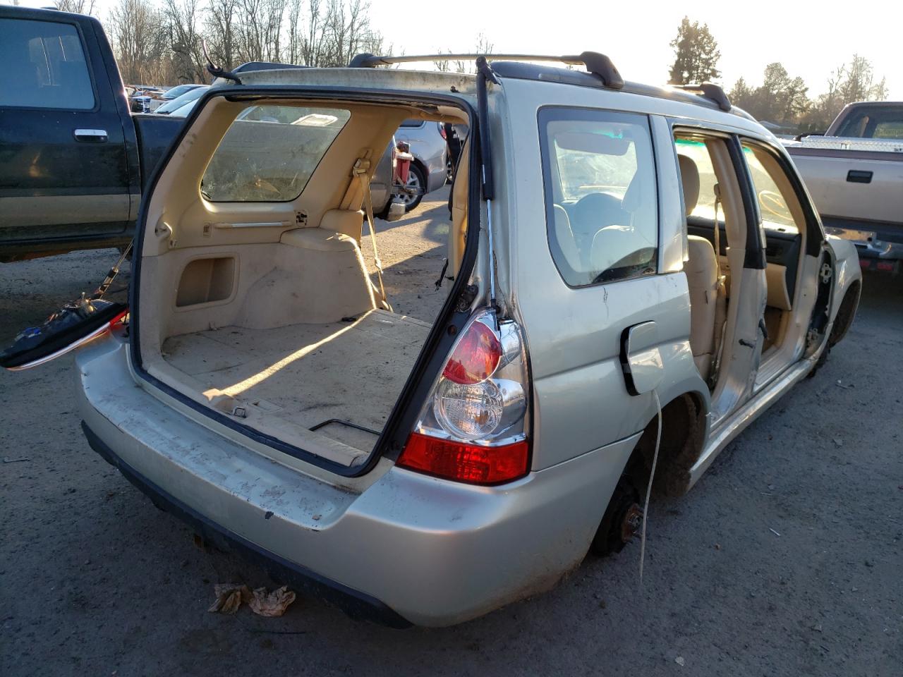 Photo 4 from auction – 2006 SUBARU FORESTER 2 with VIN JF1SG63616H746559