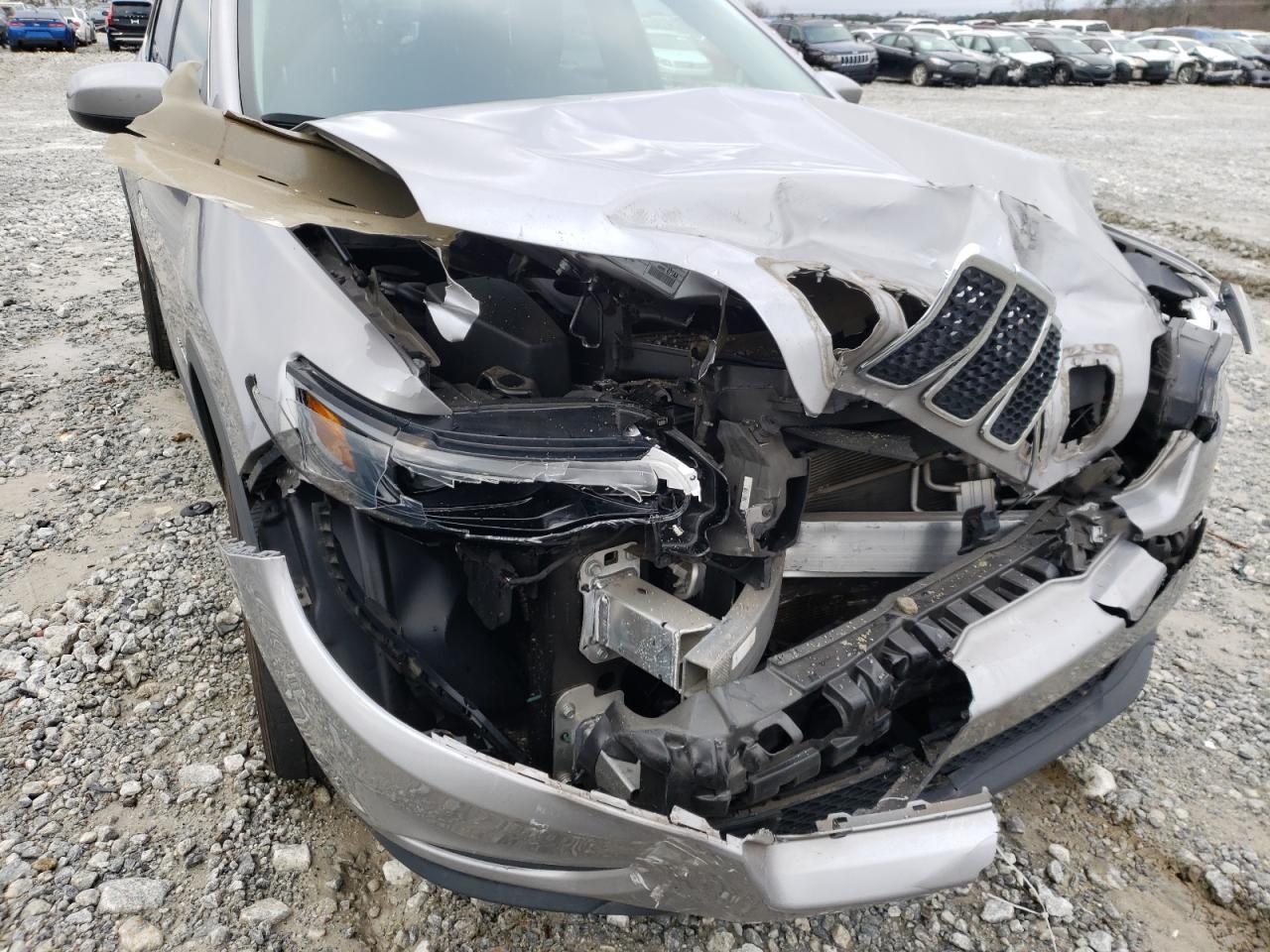 Photo 9 from auction – 2019 JEEP CHEROKEE L with VIN 1C4PJLCB3KD248491