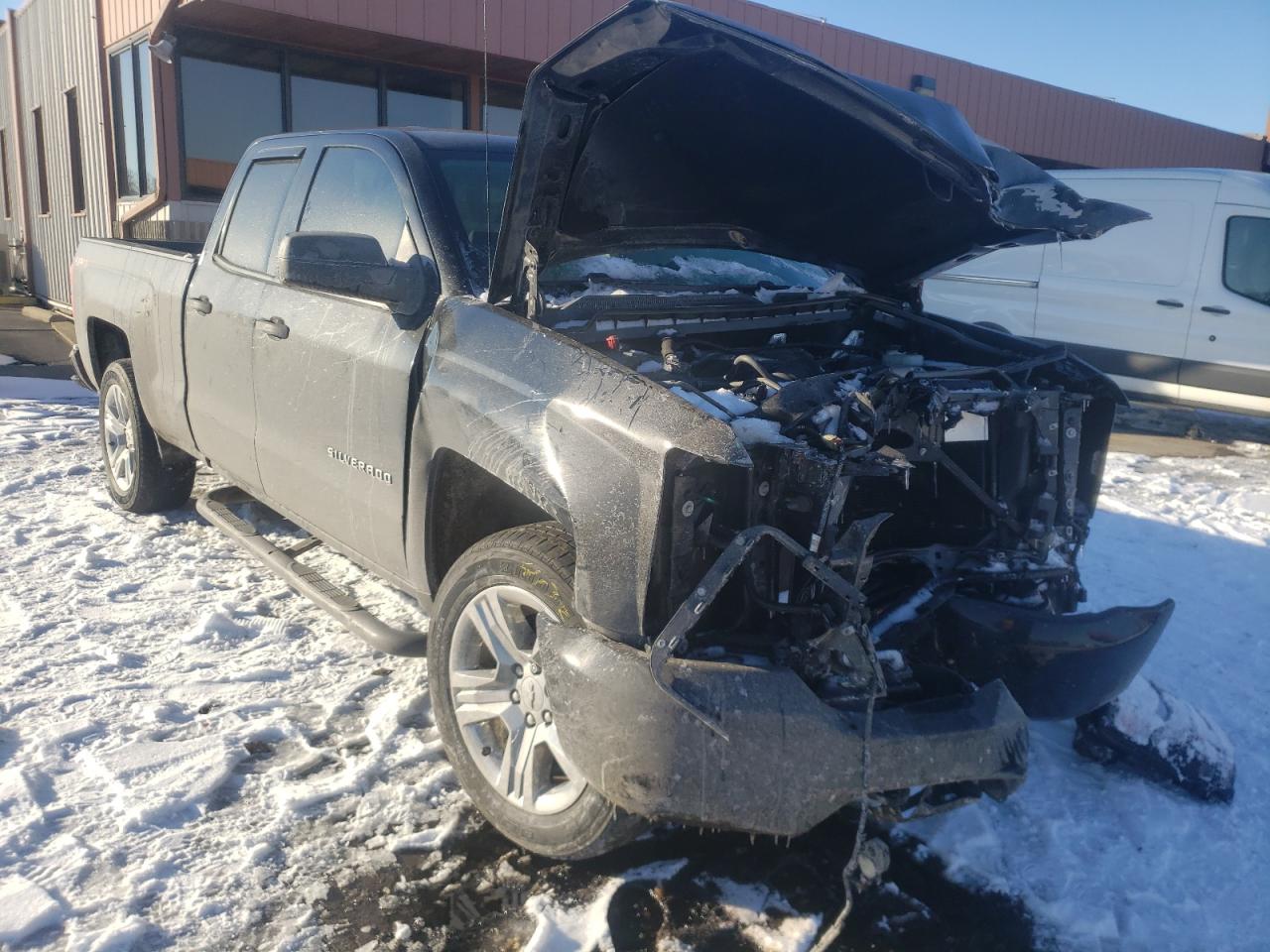 CHEVROLET SILVERADO 2018 with VIN 1GCVKPEC2JZ209619 - Photo from auction