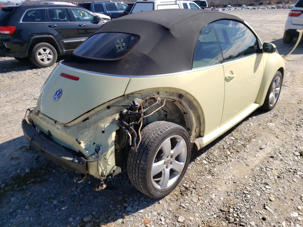 Photo 4 from auction – 2006 VOLKSWAGEN NEW BEETLE with VIN 3VWSF31Y76M308945