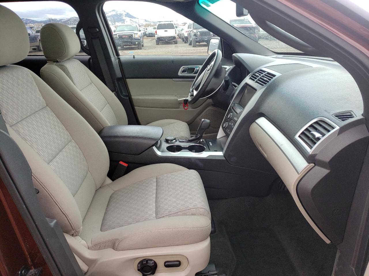 Photo 5 from auction – 2015 FORD EXPLORER X with VIN 1FM5K8D8XFGA03885
