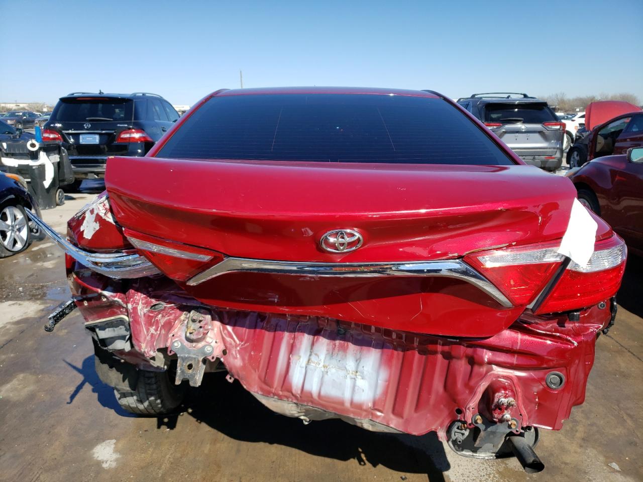 Photo 9 from auction – 2017 TOYOTA CAMRY LE with VIN 4T1BF1FK7HU811655