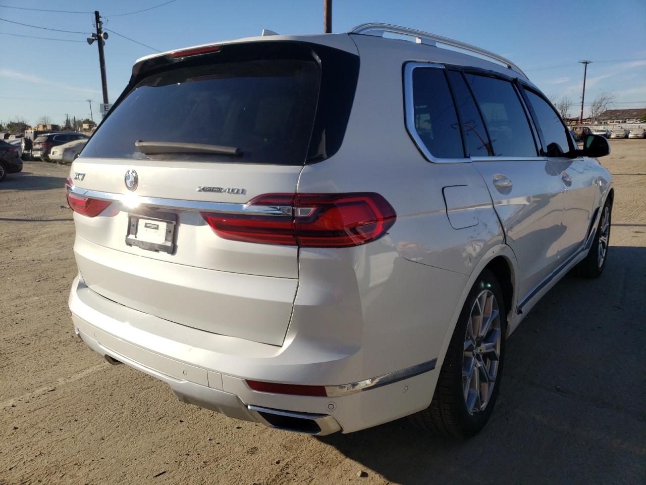 Photo 4 from auction – 2020 BMW X7 XDRIVE4 with VIN 5UXCW2C04L9B21683
