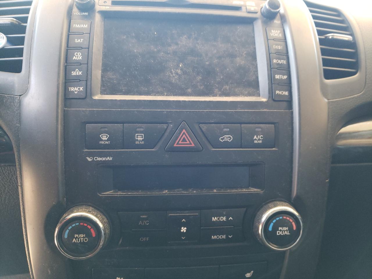 Photo 9 from auction – 2012 KIA SORENTO SX with VIN 5XYKW4A20CG273484