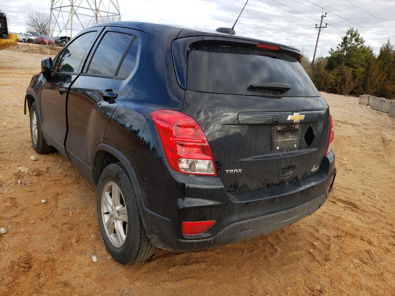 Photo 3 from auction – 2020 CHEVROLET TRAX LS with VIN KL7CJKSB8LB064233