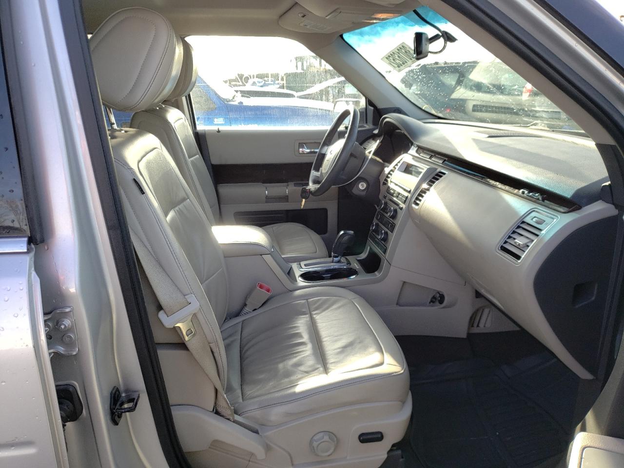Photo 5 from auction – 2012 FORD FLEX SEL with VIN 2FMGK5CC1CBD15996