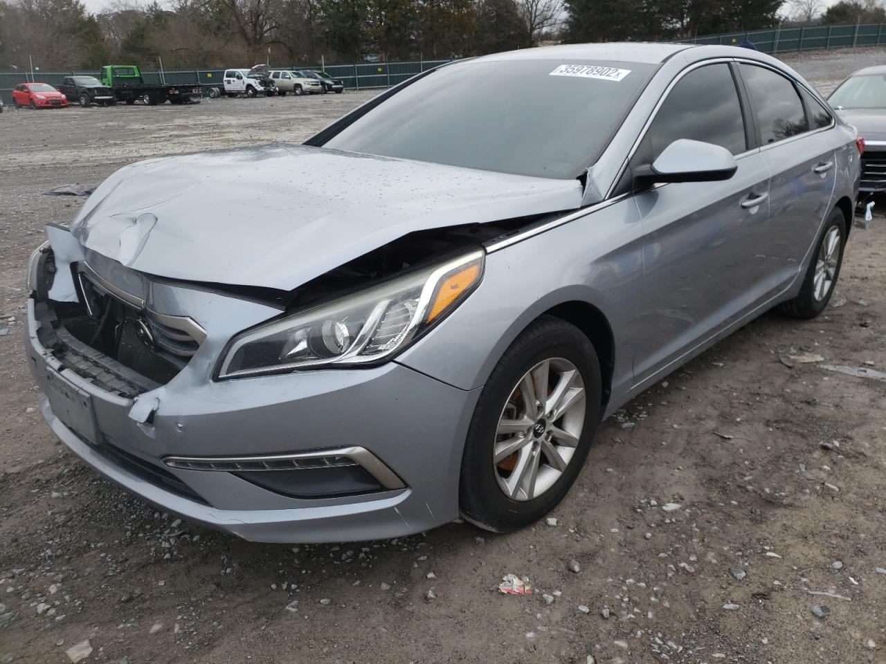 Photo 2 from auction – 2015 HYUNDAI SONATA SE with VIN 5NPE24AF4FH007555