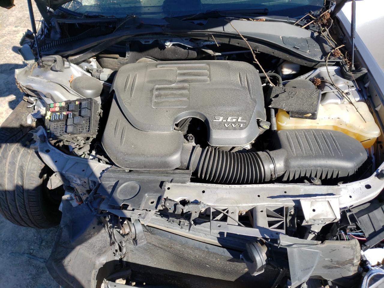 Photo 7 from auction – 2015 CHRYSLER 300 S with VIN 2C3CCABGXFH932090