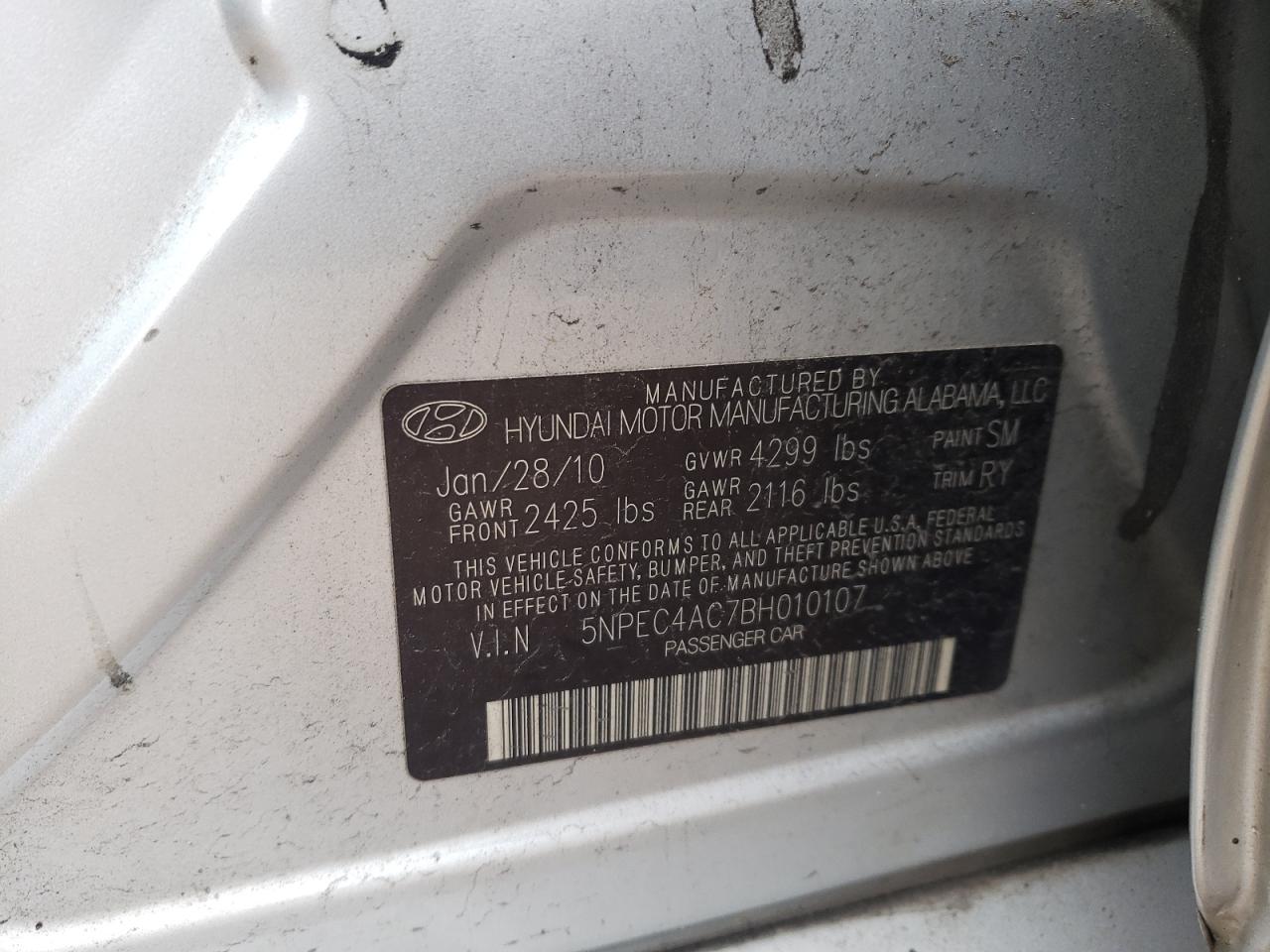 Photo 10 from auction – 2011 HYUNDAI SONATA SE with VIN 5NPEC4AC7BH010107
