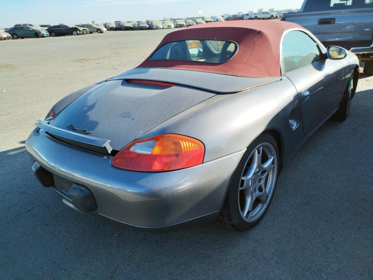 Photo 4 from auction – 2001 PORSCHE BOXSTER with VIN WP0CA29891U625568