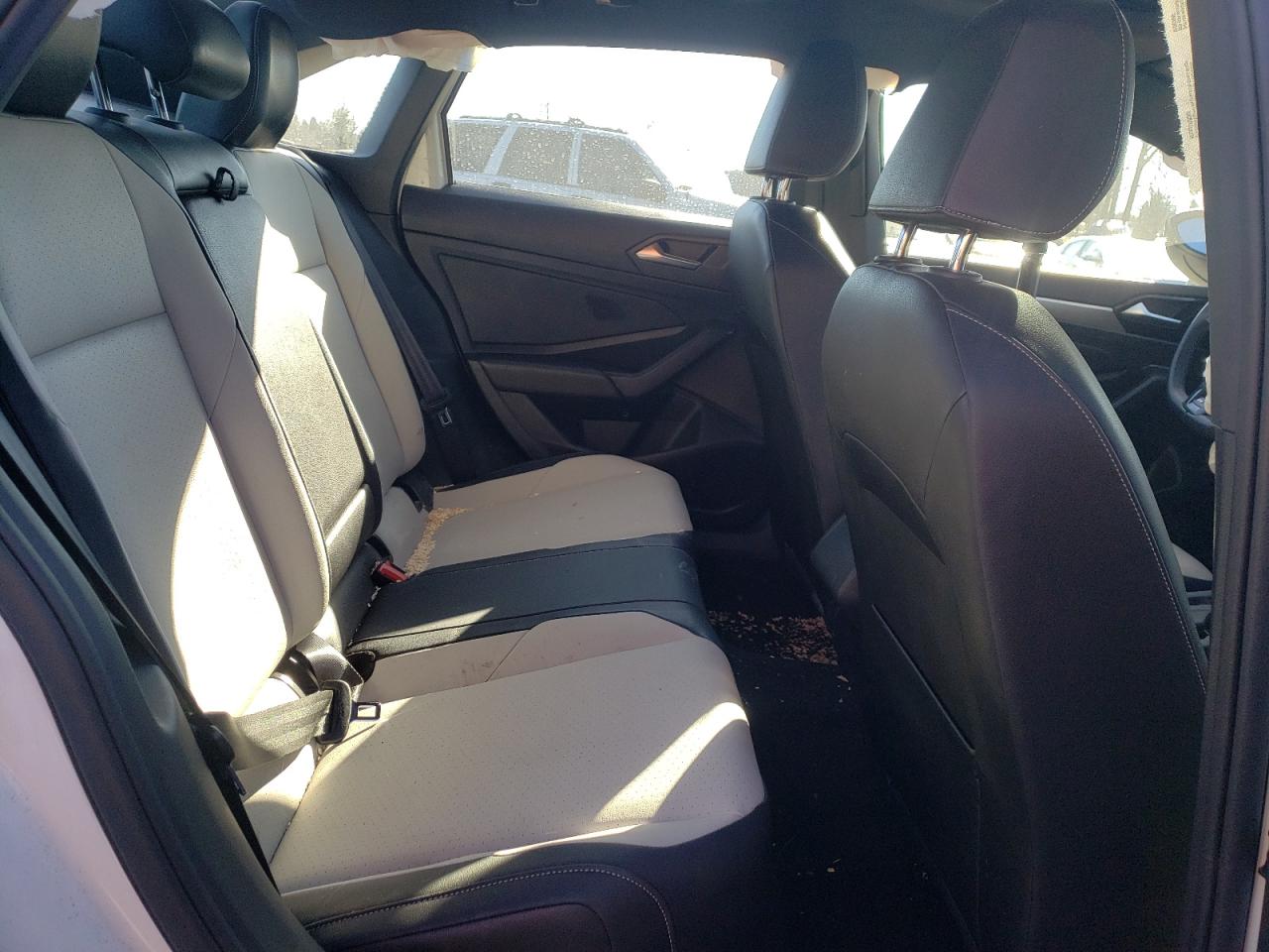 Photo 6 from auction – 2019 VOLKSWAGEN JETTA with VIN 3VWC57BU5KM136967