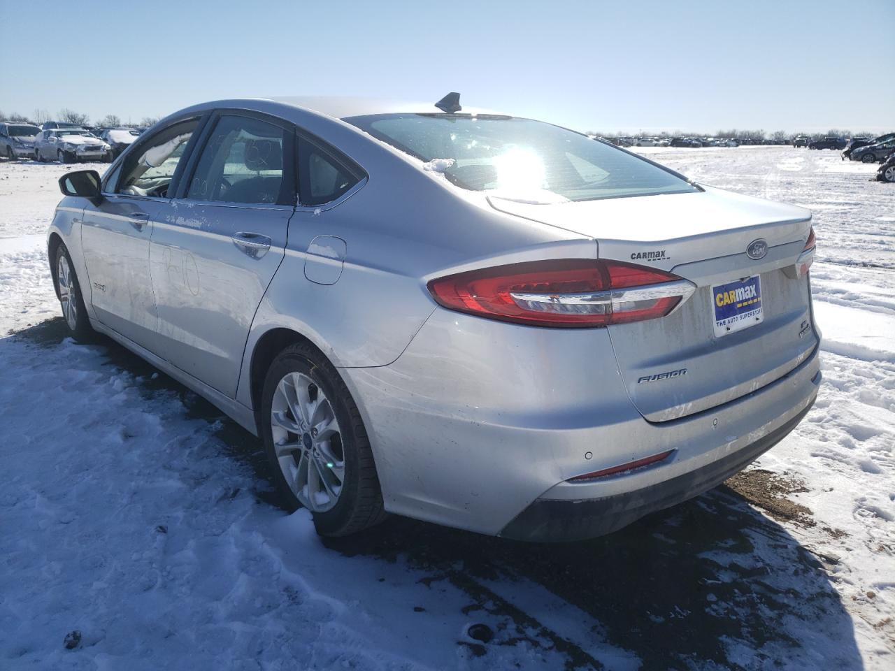 Photo 3 from auction – 2019 FORD FUSION SE with VIN 3FA6P0LU2KR205655