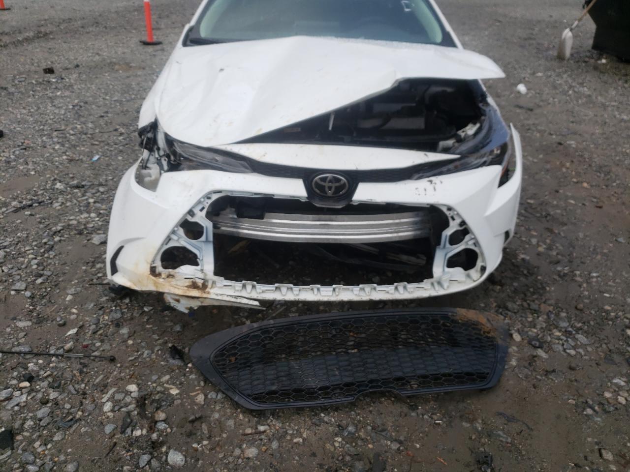 Photo 9 from auction – 2020 TOYOTA COROLLA LE with VIN 5YFEPRAE9LP140607