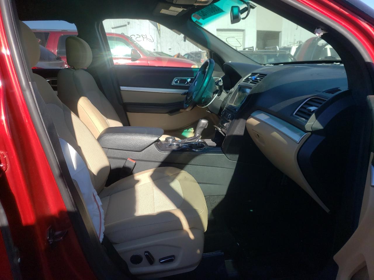 Photo 5 from auction – 2017 FORD EXPLORER X with VIN 1FM5K8D86HGB64530
