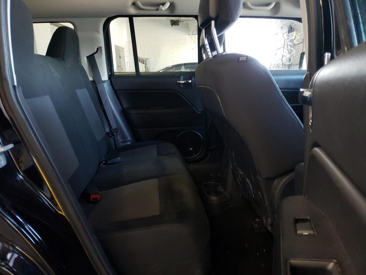 Photo 6 from auction – 2014 JEEP PATRIOT LA with VIN 1C4NJPFA4ED631149