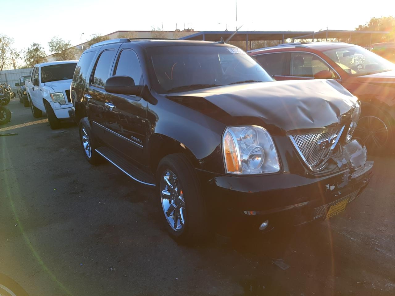 GMC YUKON DENA 2013 with VIN 1GKS1EEF5DR344798 - Photo from auction