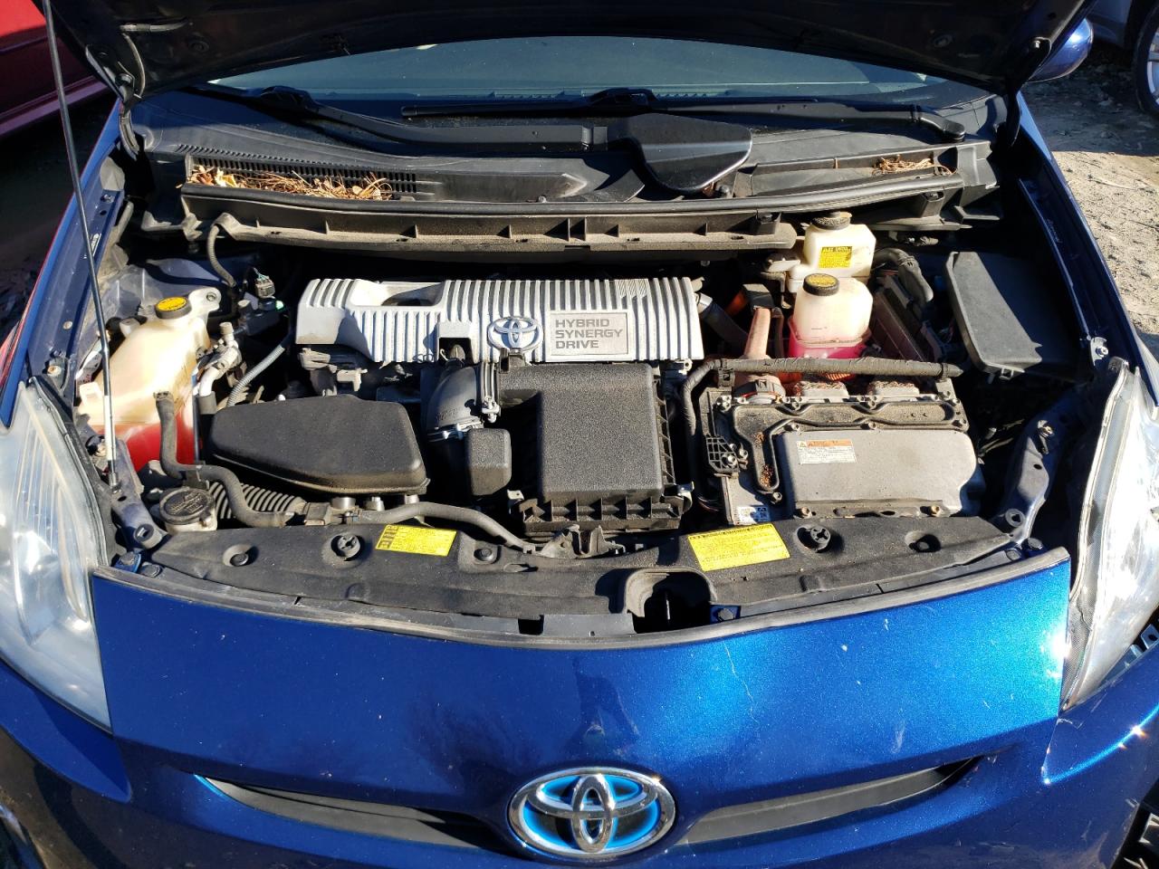 صورة رقم 7 من المزاد - 2011 TOYOTA PRIUS مع VIN JTDKN3DU0B0313609