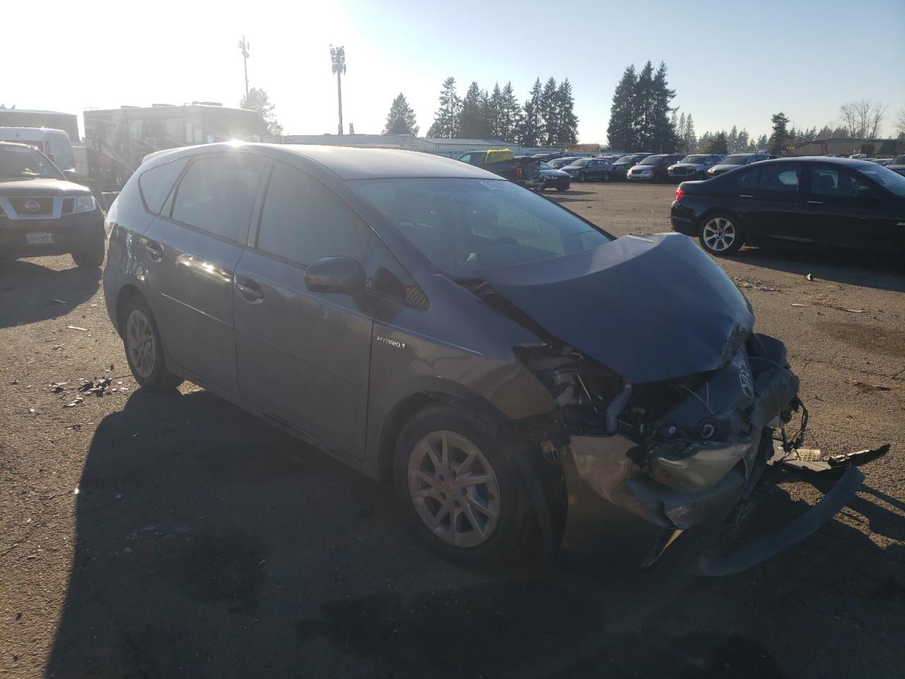 TOYOTA PRIUS V 2014 with VIN JTDZN3EU7E3302977 - Photo from auction