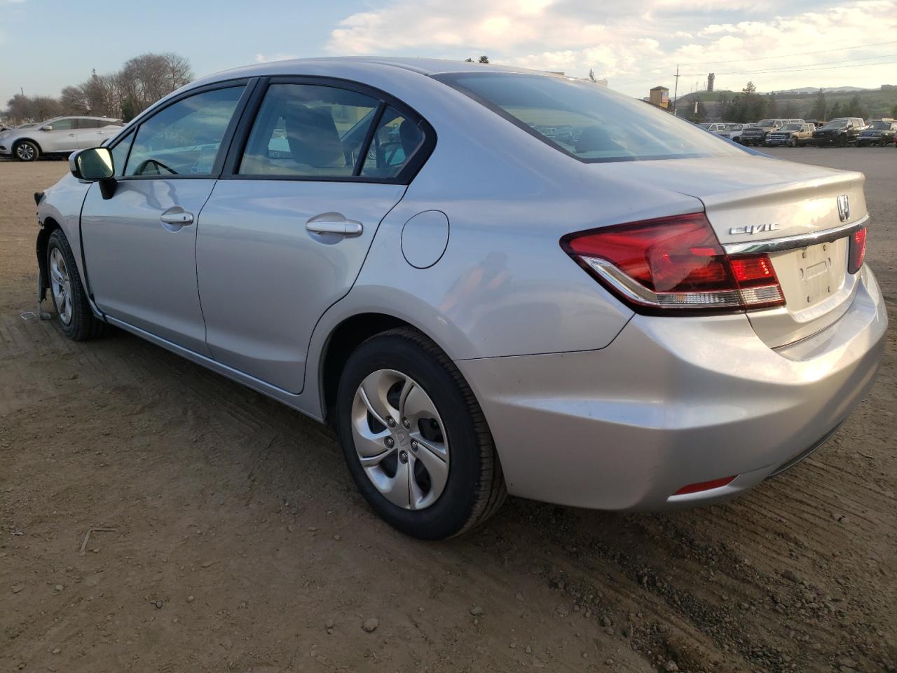 Photo 3 from auction – 2015 HONDA CIVIC LX with VIN 2HGFB2F54FH531162