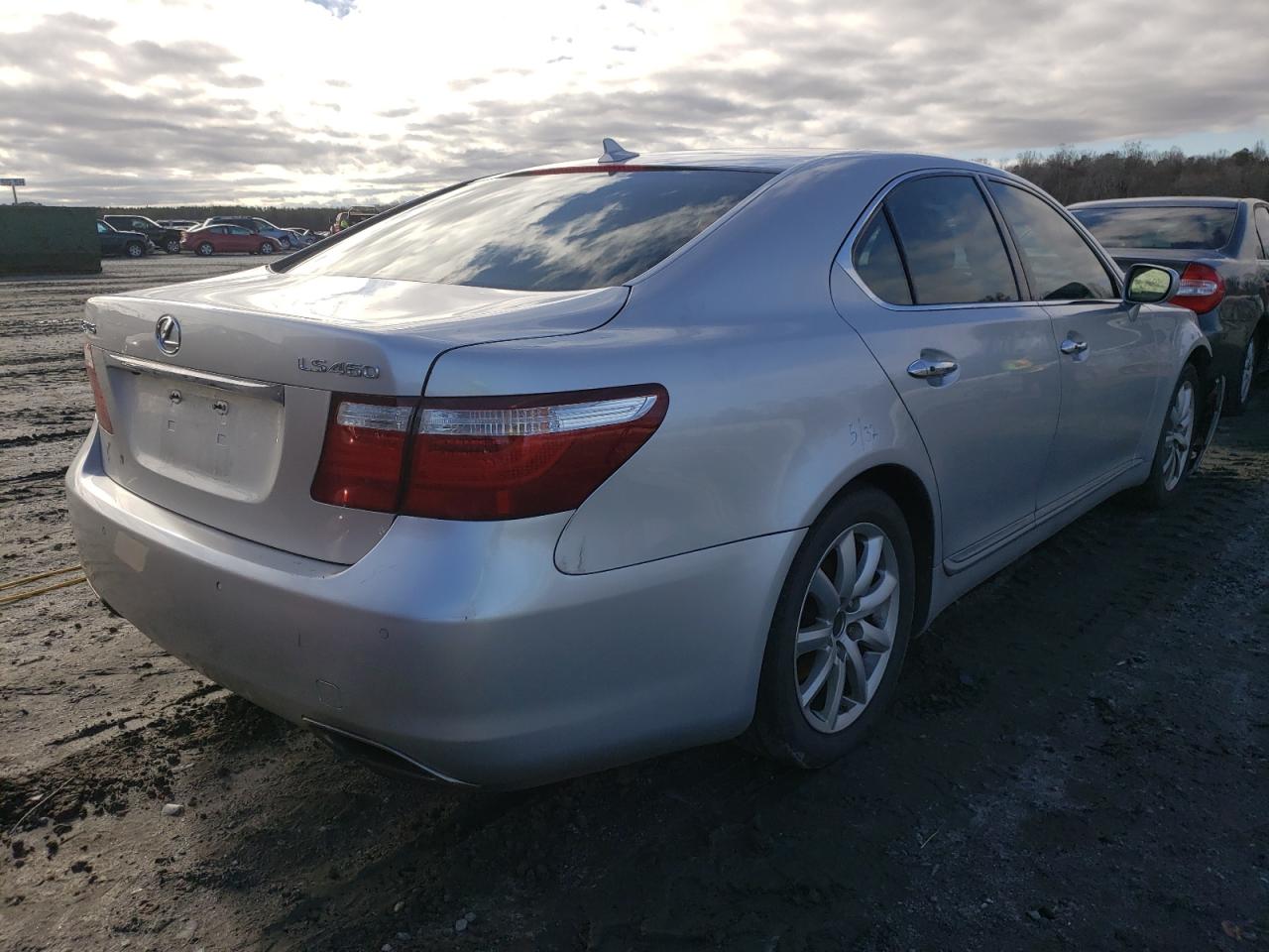 Photo 4 from auction – 2007 LEXUS LS 460 with VIN JTHBL46F675013205