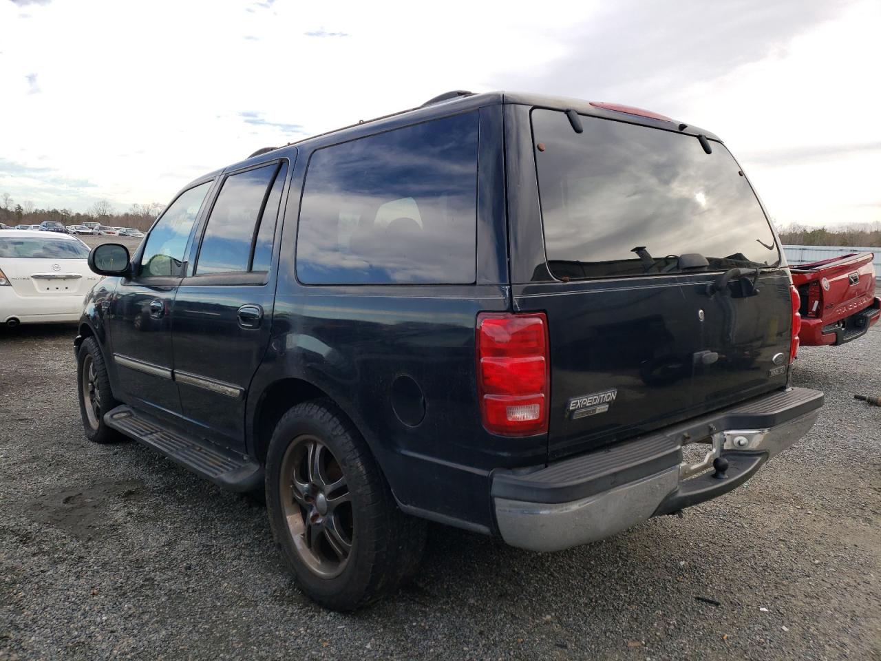 Photo 3 from auction – 2000 FORD EXPEDITION with VIN 1FMRU1564YLB15852