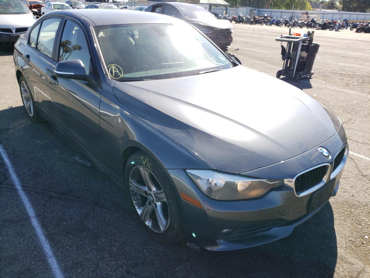 BMW 320 I 2014 with VIN WBA3B1C59EK130906 - Photo from auction