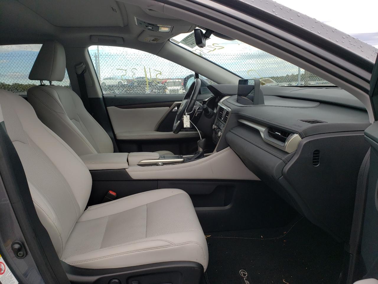 Foto 5 de la subasta – 2020 LEXUS RX 350 con VIN 2T2HZMDA7LC222477