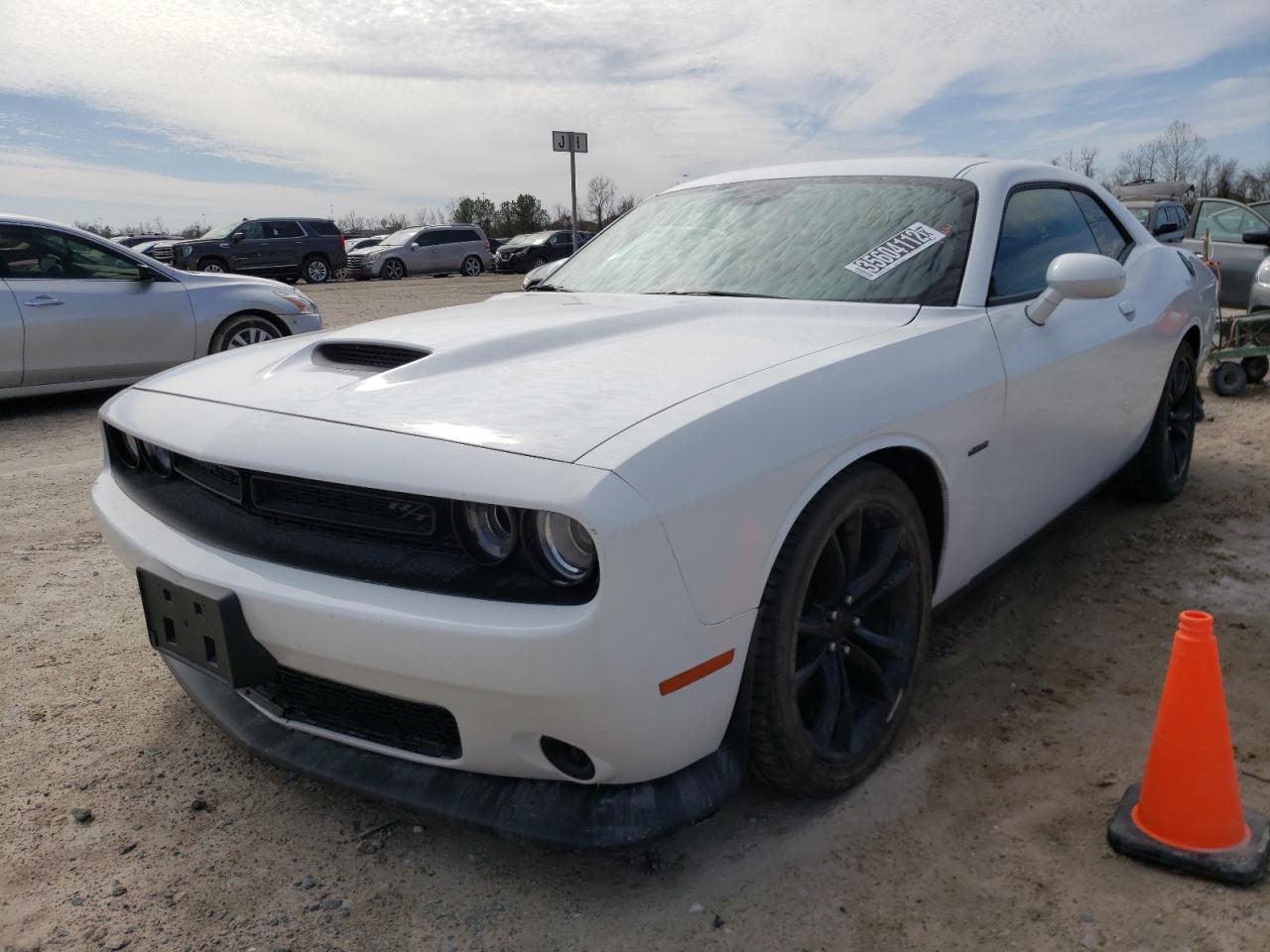Photo 2 from auction – 2019 DODGE CHALLENGER with VIN 2C3CDZBT0KH660507