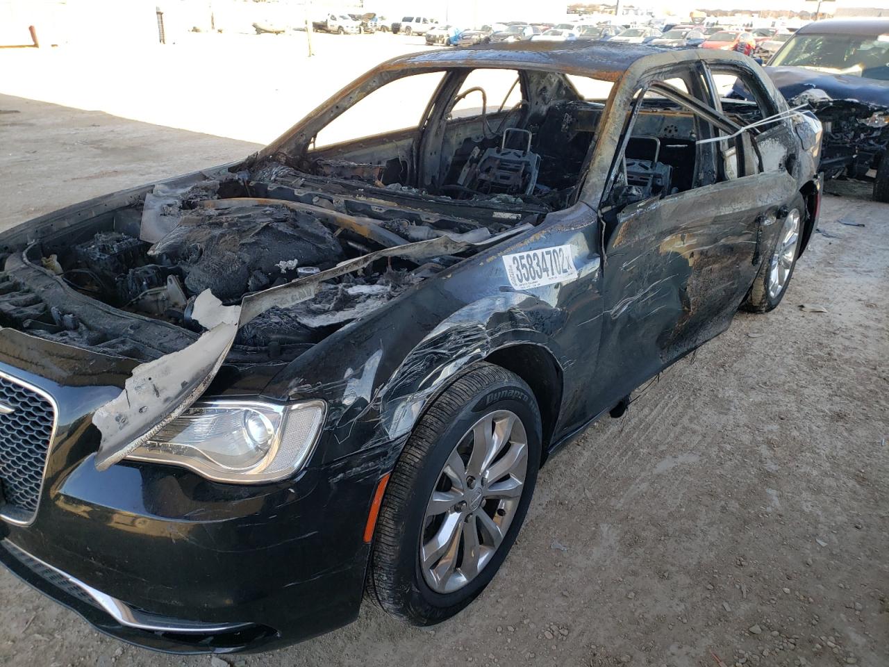 Photo 10 from auction – 2017 CHRYSLER 300 LIMITE with VIN 2C3CCARG8HH577817