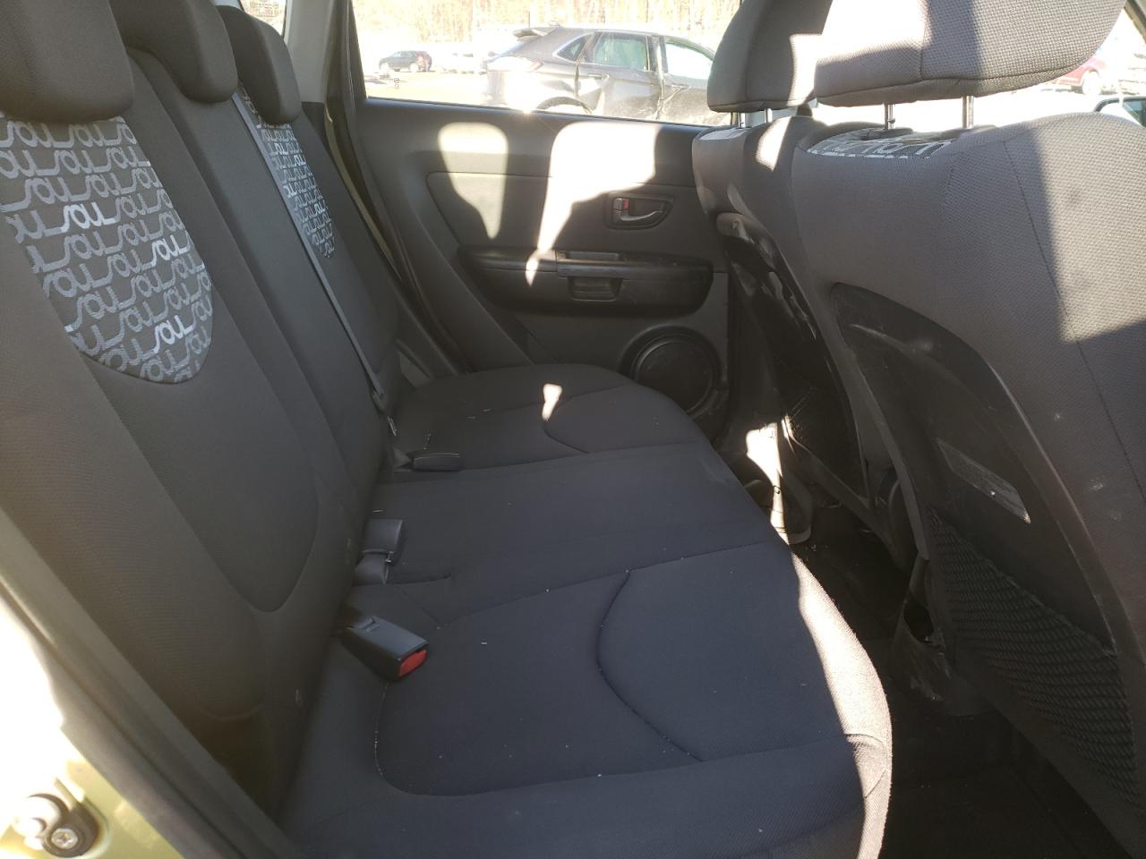 Photo 6 from auction – 2010 KIA SOUL + with VIN KNDJT2A29A7189456