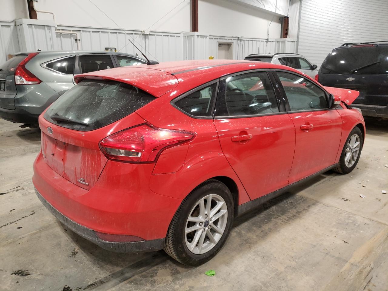 Photo 4 from auction – 2016 FORD FOCUS SE with VIN 1FADP3K20GL319992