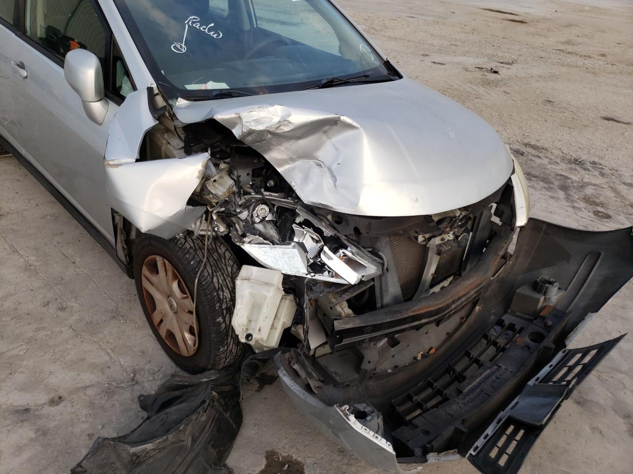 Photo 9 from auction – 2011 NISSAN VERSA S with VIN 3N1BC1CP2BL360197