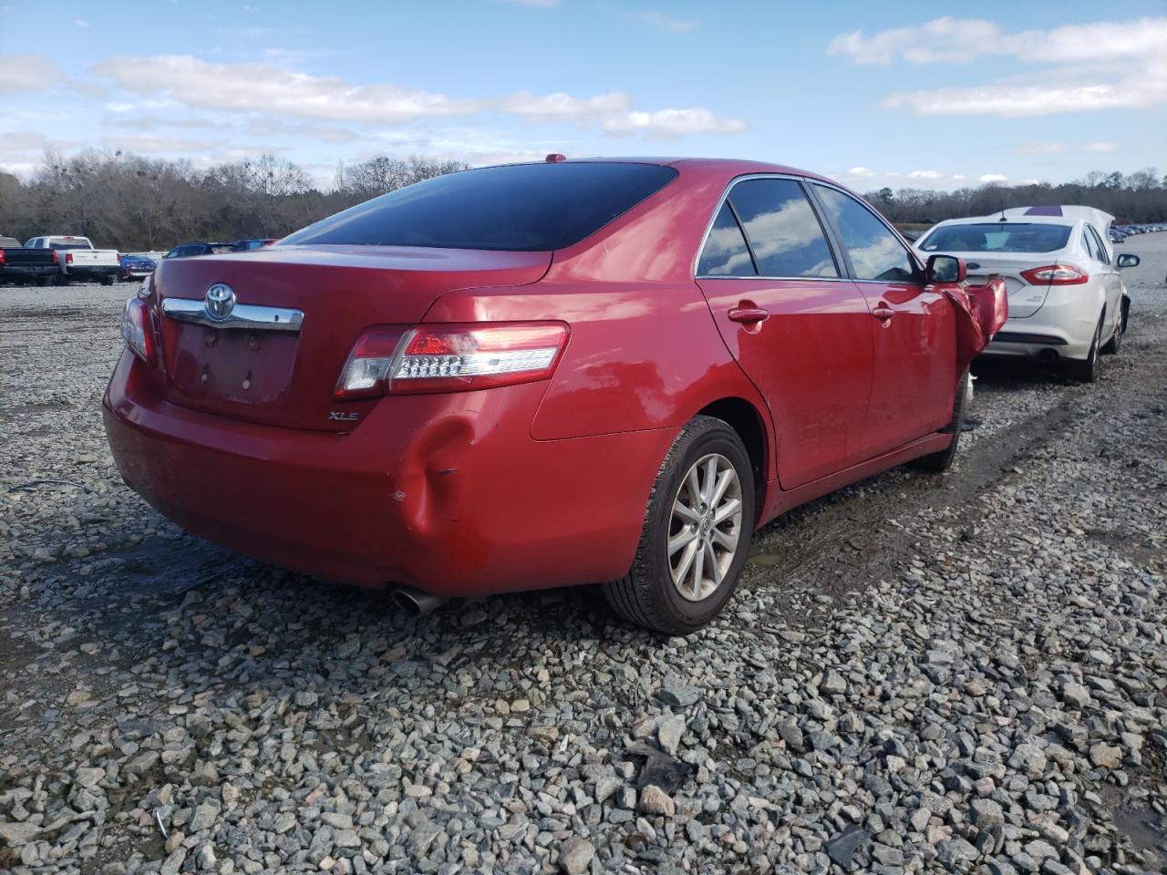 Photo 4 from auction – 2010 TOYOTA CAMRY BASE with VIN 4T1BF3EK3AU103132