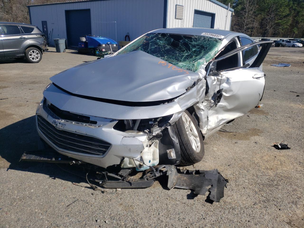 Photo 2 from auction – 2018 CHEVROLET MALIBU LT with VIN 1G1ZD5ST2JF159853