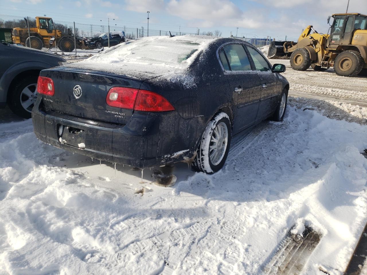 Photo 4 from auction – 2007 BUICK LUCERNE CX with VIN 1G4HD572X7U211586