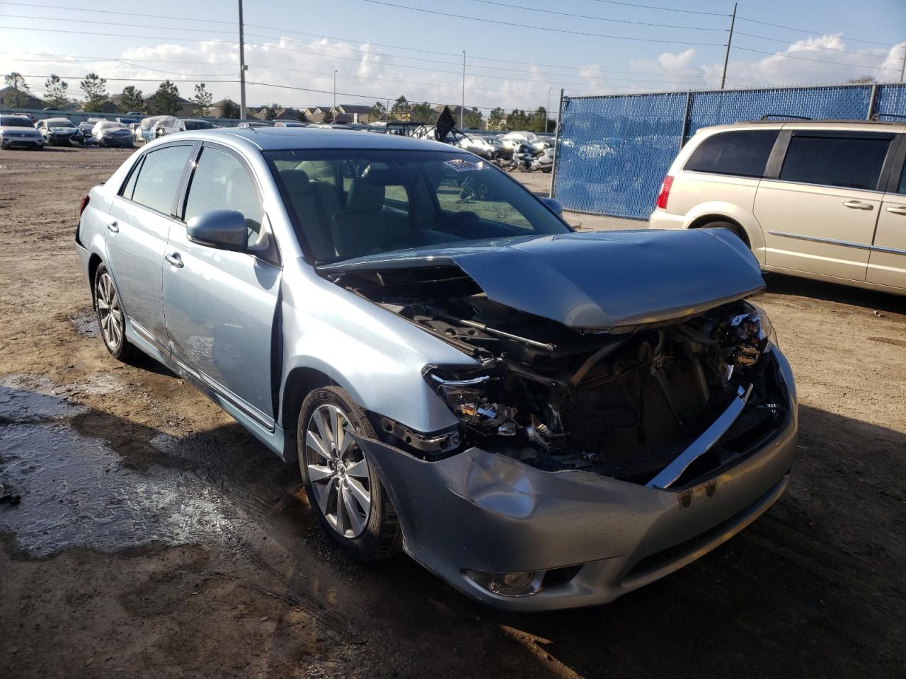 TOYOTA AVALON BAS 2011 with VIN 4T1BK3DB7BU377609 - Photo from auction