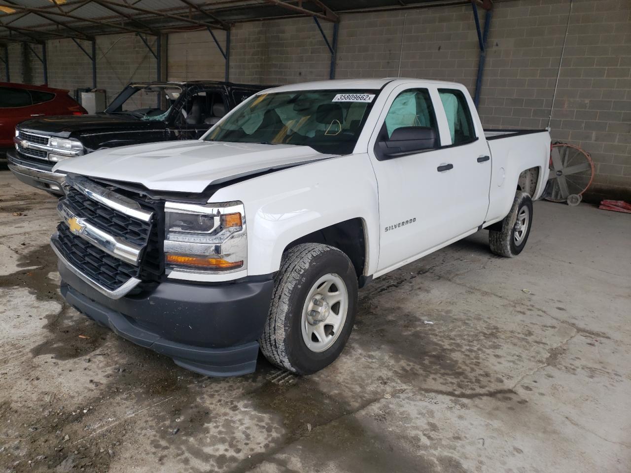 Photo 2 from auction – 2018 CHEVROLET SILVERADO with VIN 1GCRCNEH3JZ364582