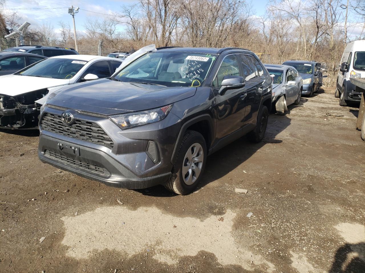 Photo 2 from auction – 2021 TOYOTA RAV4 LE with VIN 2T3G1RFV9MC183324