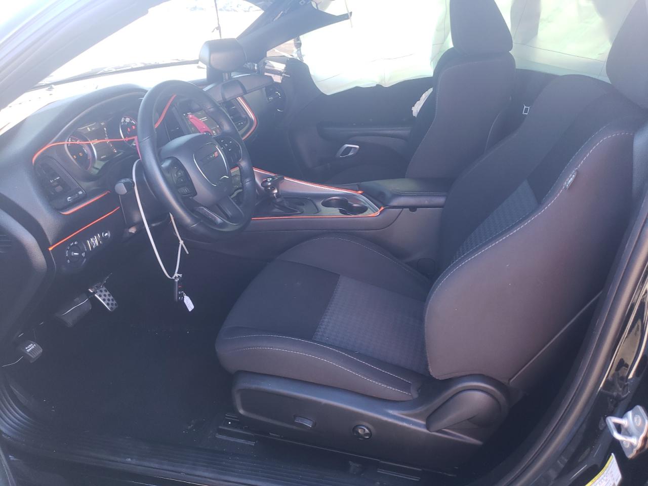 Photo 5 from auction – 2021 DODGE CHALLENGER with VIN 2C3CDZBT3MH517411