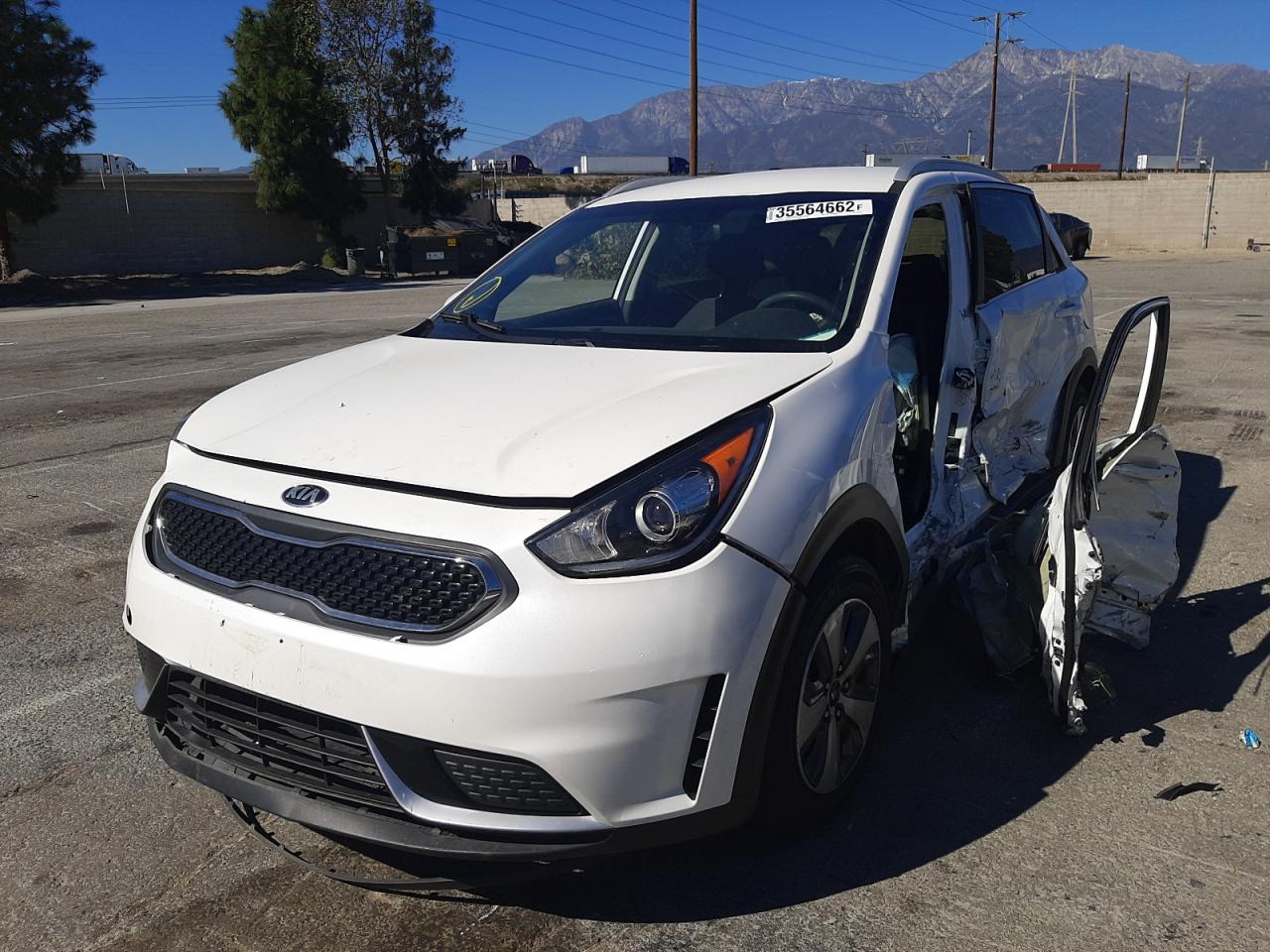 Photo 2 from auction – 2019 KIA NIRO FE with VIN KNDCB3LCXK5251371