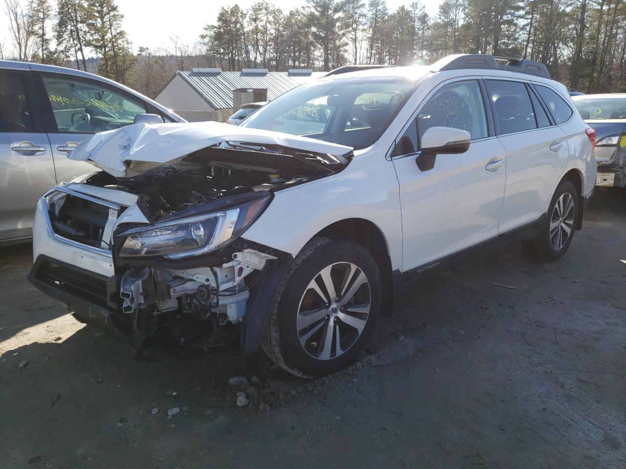 Photo 2 from auction – 2019 SUBARU OUTBACK 2. with VIN 4S4BSANC6K3263750