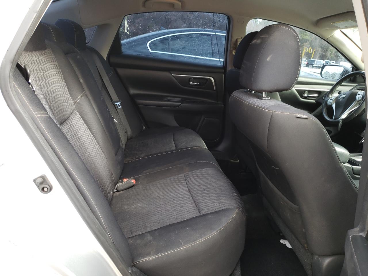 Photo 6 from auction – 2017 NISSAN ALTIMA 2.5 with VIN 1N4AL3AP3HC236117