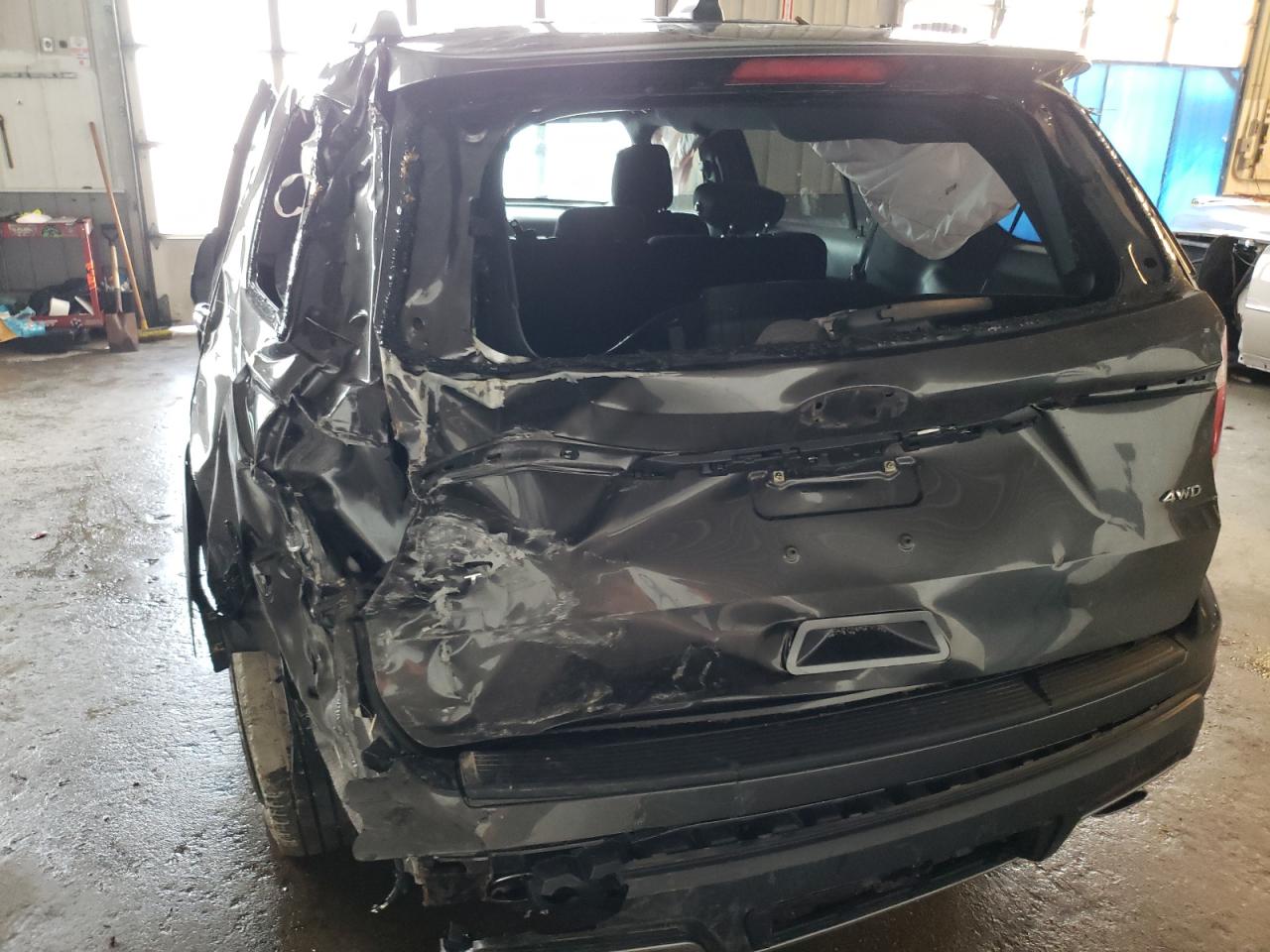 Photo 9 from auction – 2018 FORD EXPLORER X with VIN 1FM5K8D85JGC59652