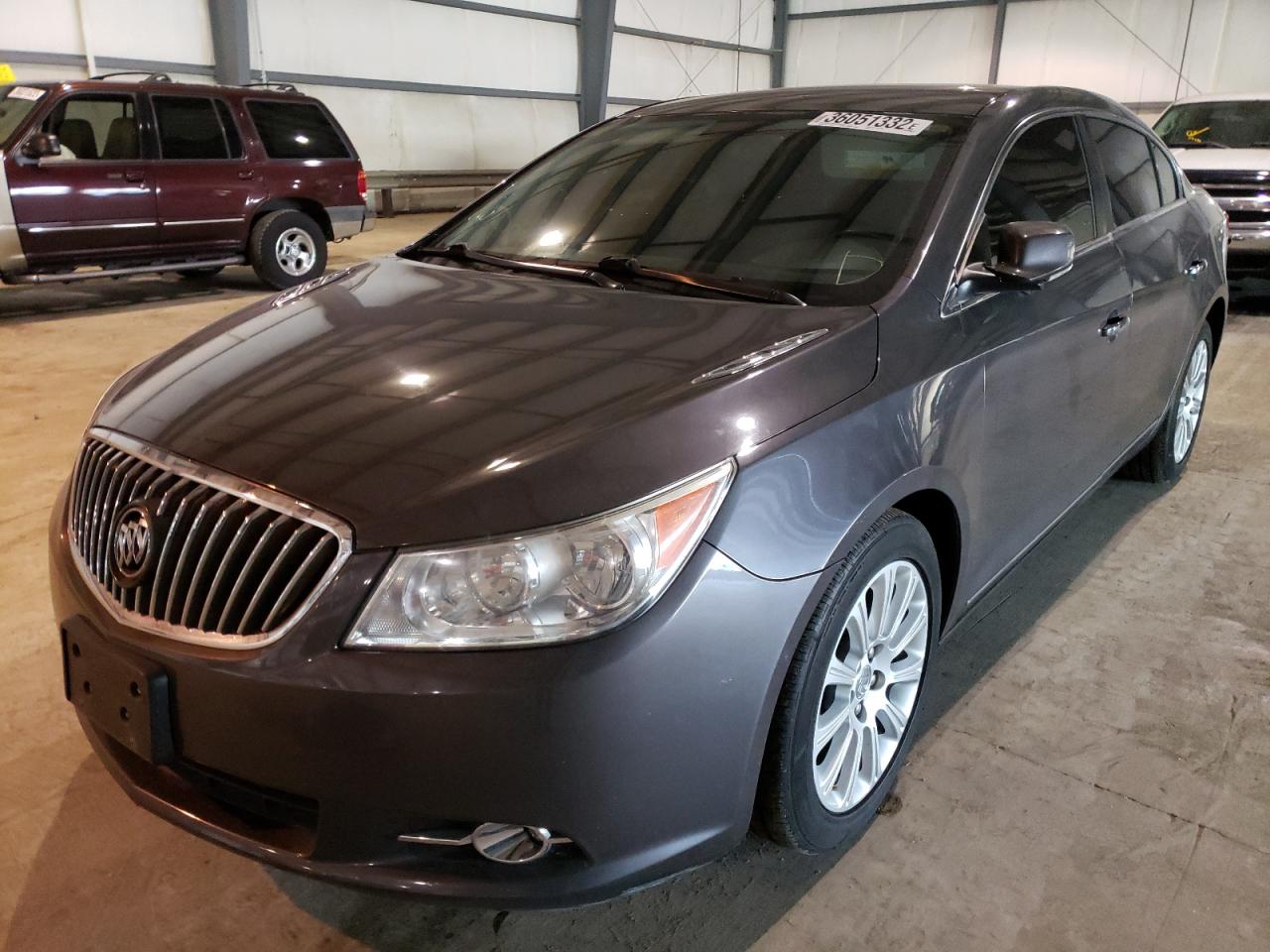 Photo 2 from auction – 2013 BUICK LACROSSE with VIN 1G4GC5E31DF283836