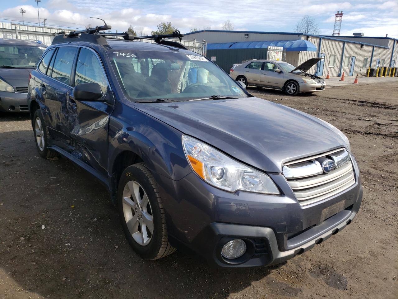 SUBARU OUTBACK 2. 2014 with VIN 4S4BRBACXE3310435 - Photo from auction