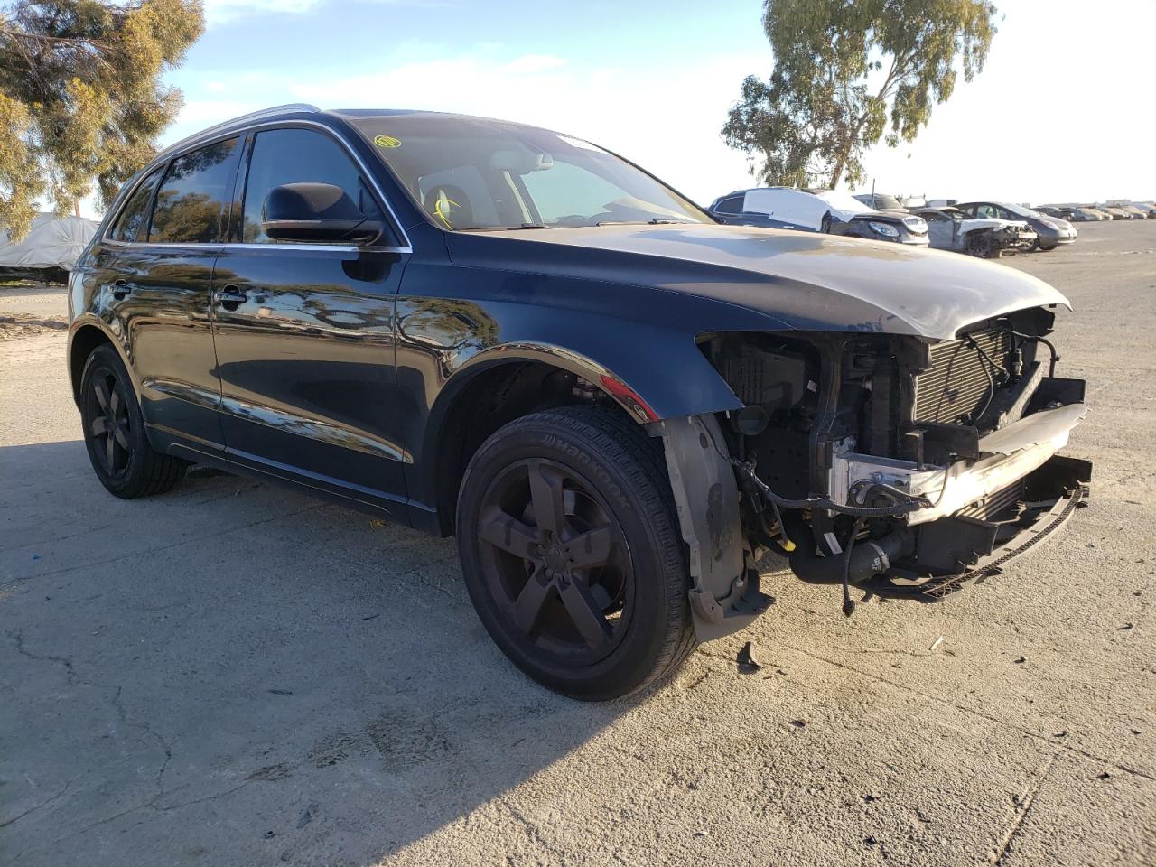 AUDI Q5 PREMIUM 2012 with VIN WA1LFAFP6CA071203 - Photo from auction
