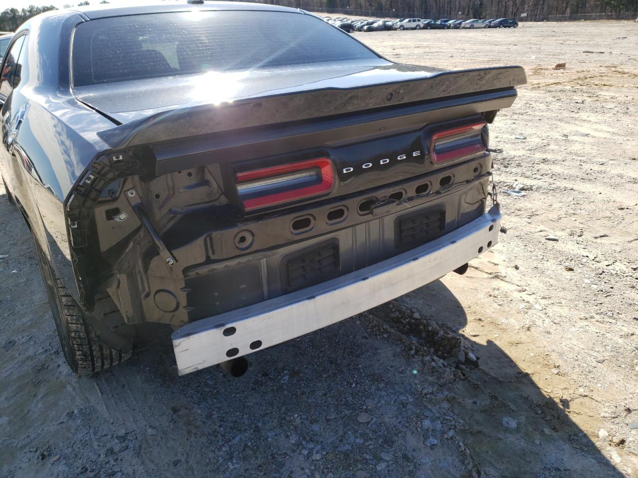 Photo 9 from auction – 2019 DODGE CHALLENGER with VIN 2C3CDZAG4KH729445
