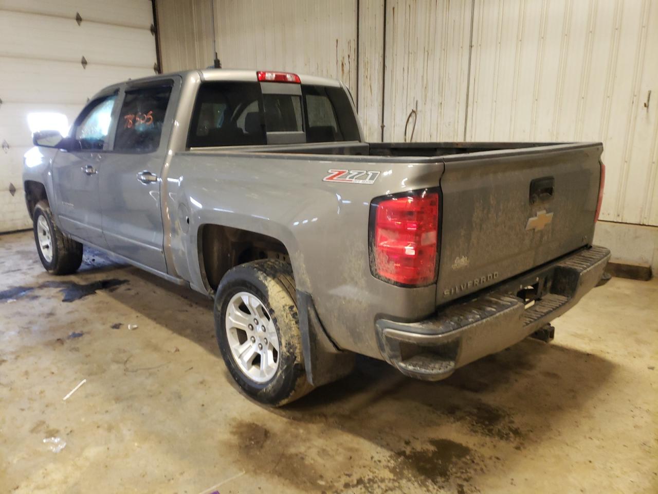 Photo 3 from auction – 2017 CHEVROLET SILVERADO with VIN 3GCUKREC4HG337653