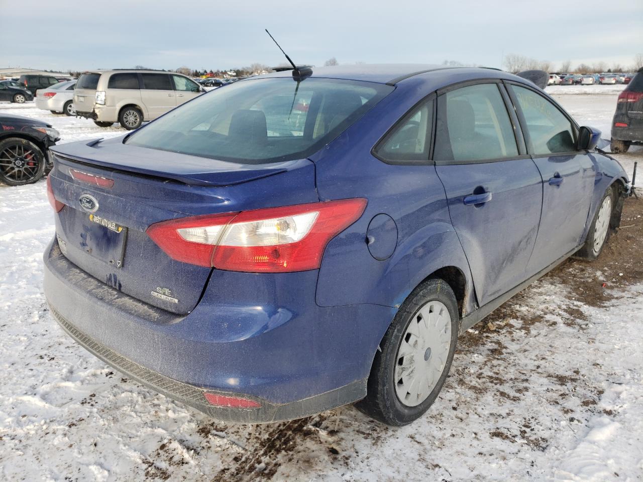 Photo 4 from auction – 2012 FORD FOCUS SE with VIN 1FAHP3F23CL476907